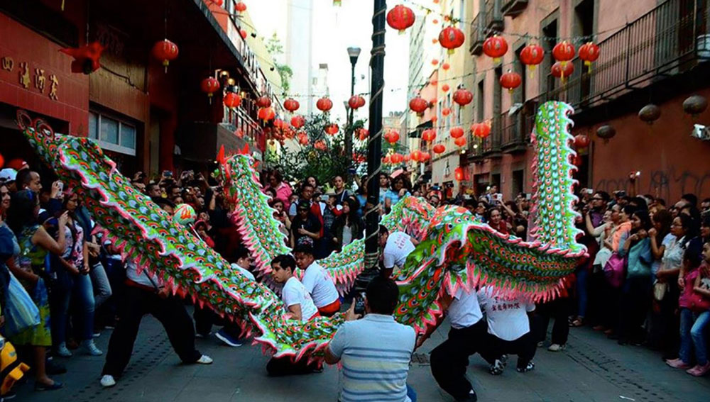 Festeja El Año Nuevo Chino En La Ciudad De México